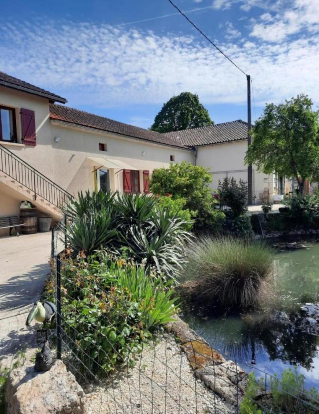 Charmant Logement Entier A La Campagne Sencenac-Puy-de-Fourches エクステリア 写真